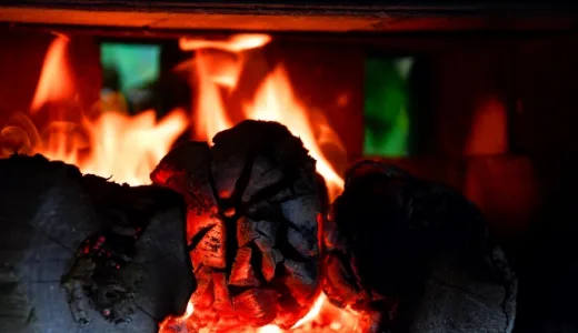 「It’s fire」って火のことじゃないの？英語スラング