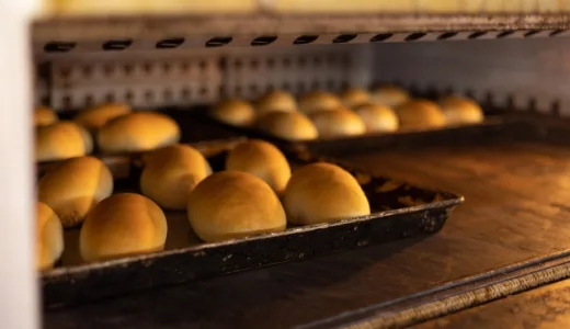 「Bun in the oven.」オーブンの中のパン？イディオム英語